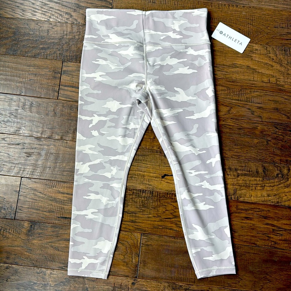 NWT - Athleta Elation Camo Leggings